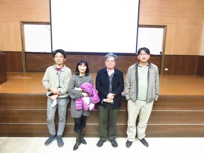 1110223 Development of Microfluidic Concentration Devices Using Electrowetting on Dielectric and Ion Concentration Polarization Techniques相簿圖片