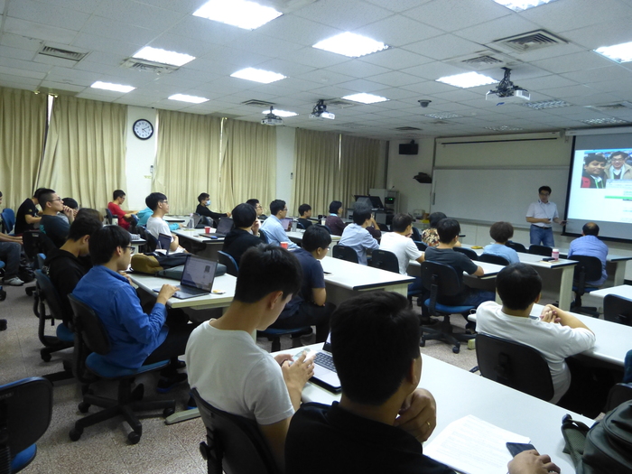 2018.04.25 Prof. Jinquan Xu Genome-X: what AI can do for precision medicine-Academic Communication Series SpeechImage