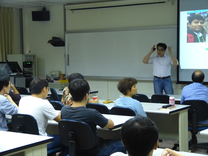 2018.04.25 Prof. Jinquan Xu Genome-X: what AI can do for precision medicine-Academic Communication Series SpeechImage