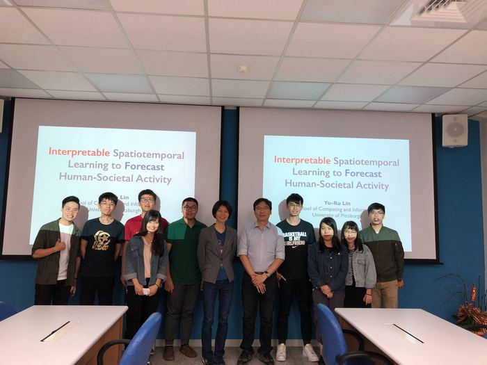 108/05/02 Interpretable Spatiotemporal Learning to Forecast Human-Societal Activity相簿圖片