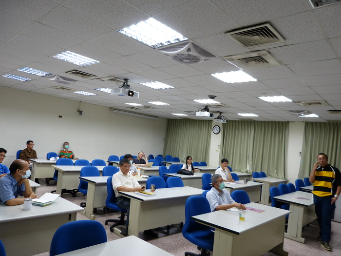 2021/03/05 An introduction to Image Processing using PDEs相簿圖片