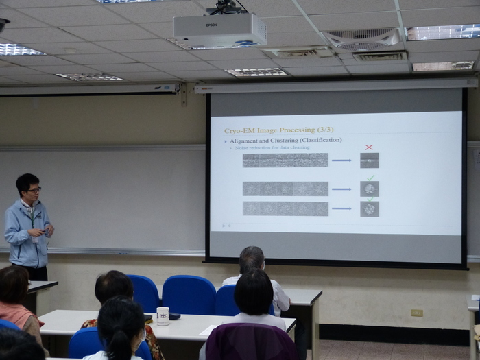 2021/04/8-9 Workshop on Statistical  Methods and Cryo-EM  Data Analysis相簿圖片