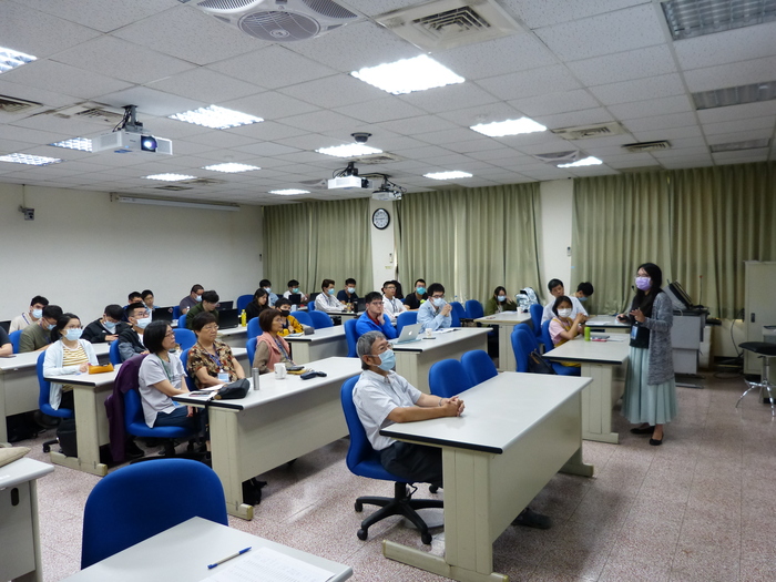 2021/04/8-9 Workshop on Statistical  Methods and Cryo-EM  Data Analysis相簿圖片