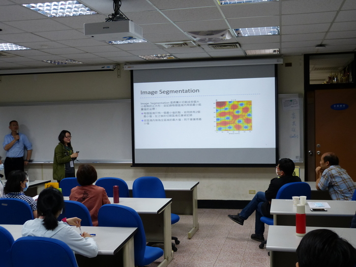 2021/04/8-9 Workshop on Statistical  Methods and Cryo-EM  Data Analysis相簿圖片