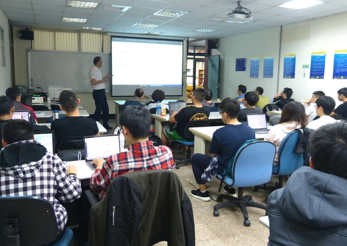 20171207 Professor Sangyeol Lee On a modified residual-based CUSUM test for time series models圖片