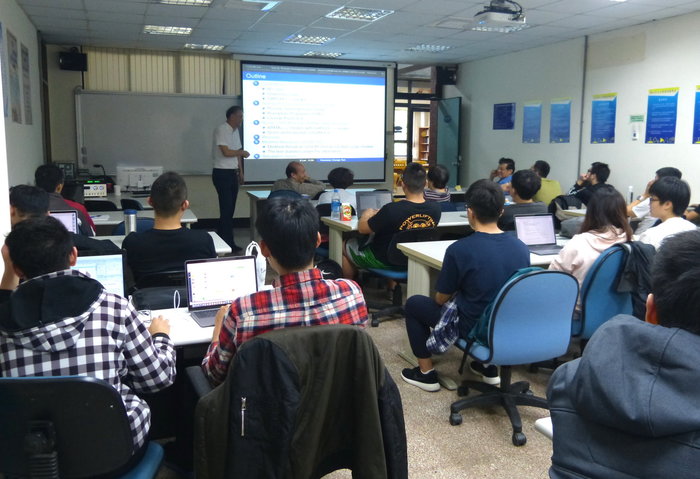 20171207 Professor Sangyeol Lee On a modified residual-based CUSUM test for time series models圖片