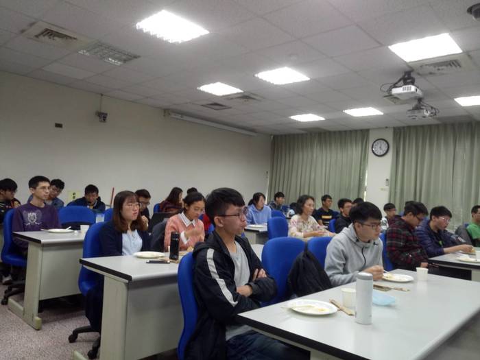 西灣大數據工作坊-107.12.14黃杰森教授(國立中山大學應用數學系) 淺談平行計算相簿圖片