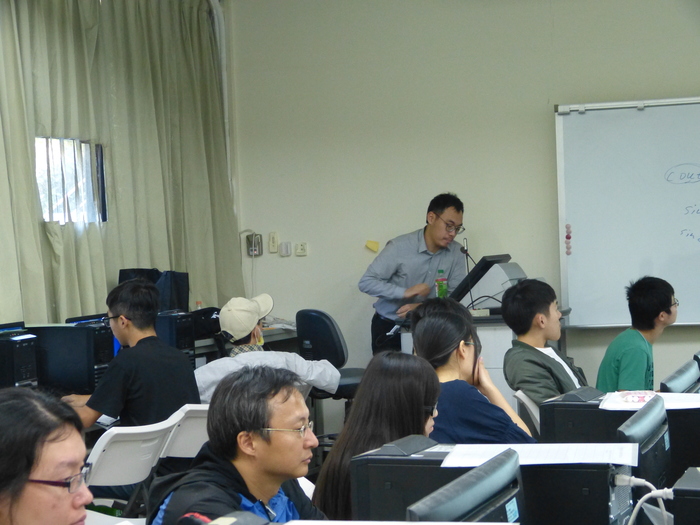 107/04/12MATLAB於Big Data之應用圖片