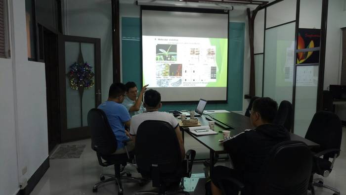 2017.11.22 Professor Jiang Youzhong, Department of Biosciences, Population Genetics of Threatened or Agricultural Plants-Academic Communication Series SpeechImage